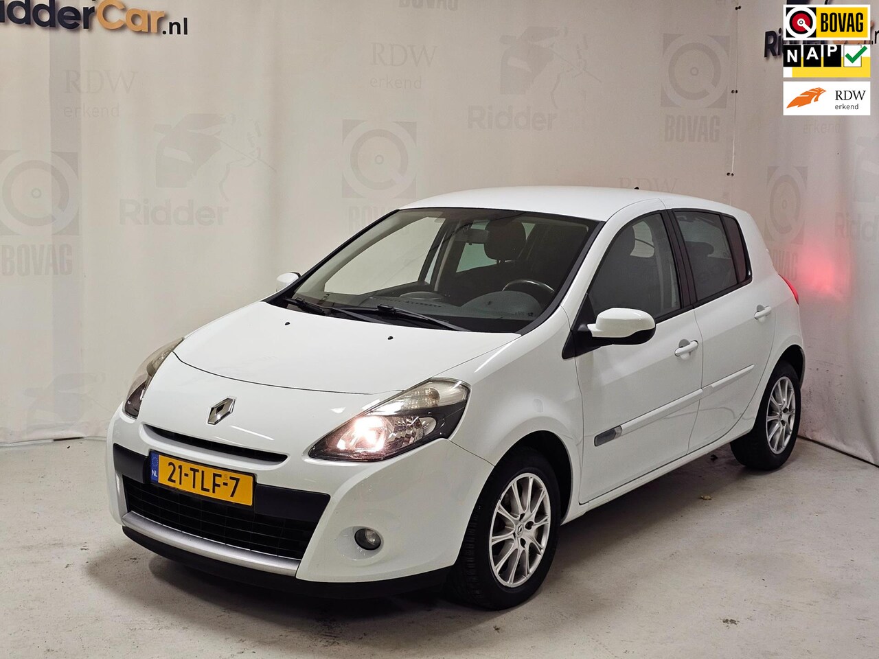 Renault Clio - 1.2 TCe Collection|2E EIG|NAP|APK9-24|CRUISE|AIRCO|ELEK RAMEN| - AutoWereld.nl