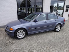 BMW 3-serie - 328i Executive 121000KM ECC SPORT STOELEN CRUISE NAVI