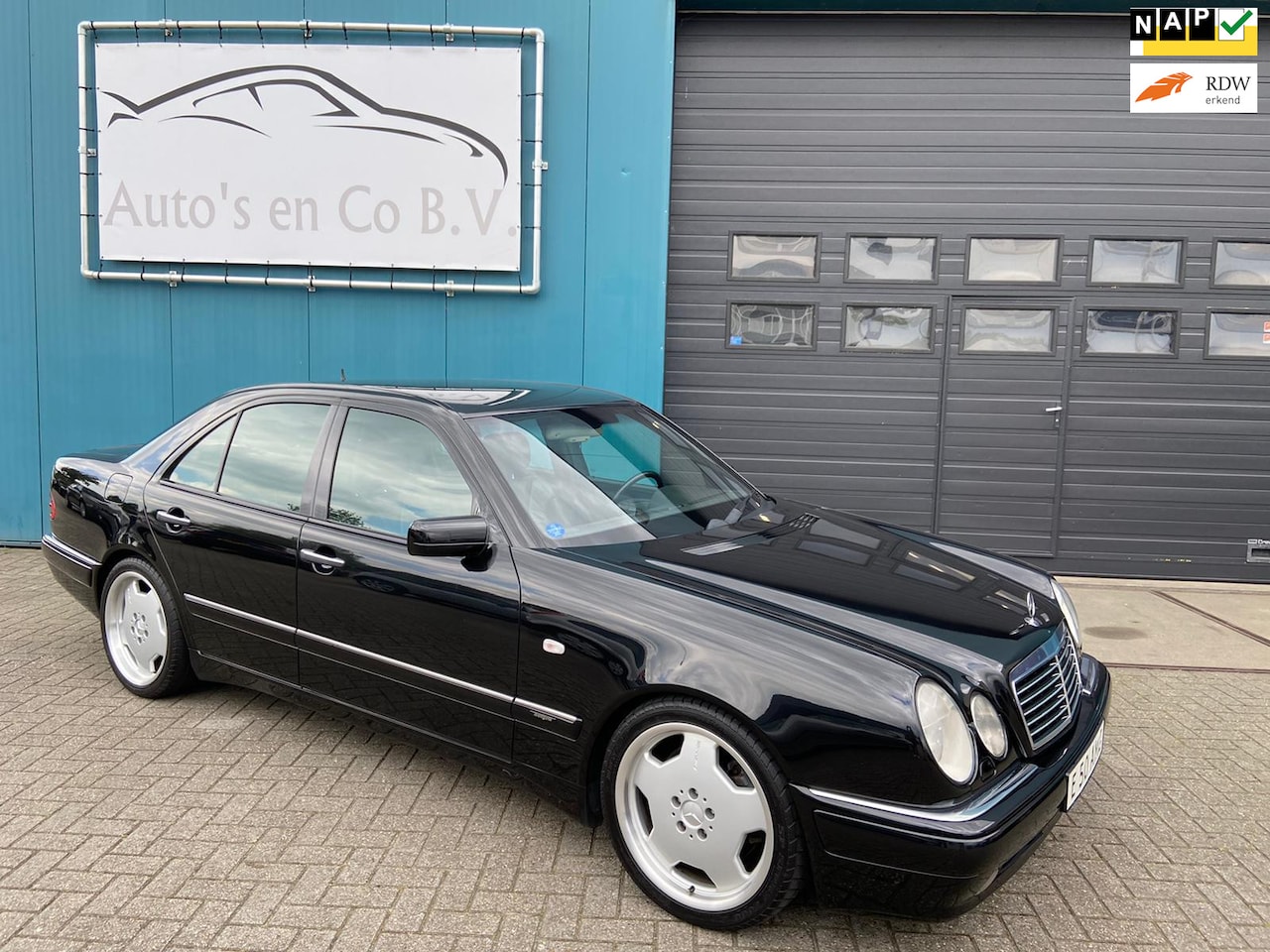 Mercedes-Benz E-klasse - 50 AMG Leder Clima Uniek 20 jaar afgemeld 98.230 km origineel Verzamelobject - AutoWereld.nl