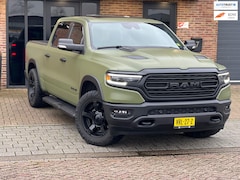 Dodge Ram 1500 - 5.7 V8 4x4 Exclusive Crew Cab Limited Night Edition 200ltr tank Groen Mooiste van NL