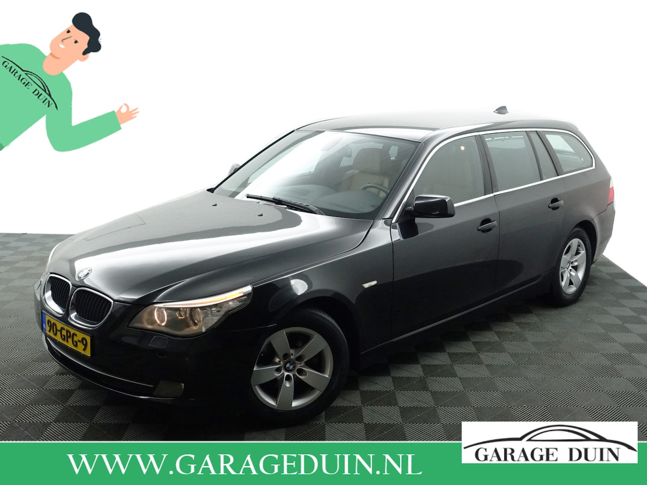 BMW 5-serie Touring - 520i High Executive Aut- Memory Seats / Sport Interieur / Park Assist / Stoelverwarming - AutoWereld.nl