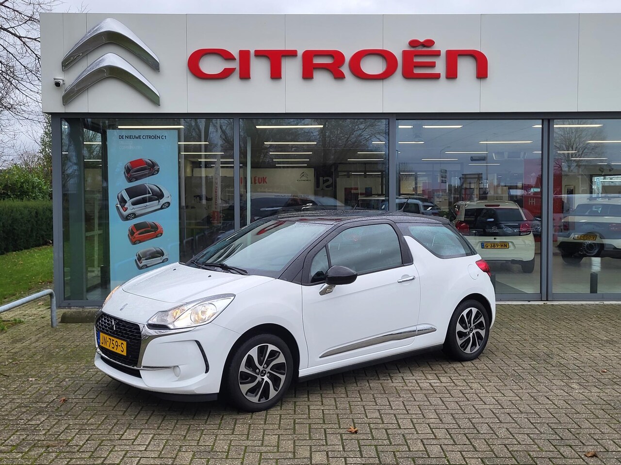 DS 3 - 1.2 PureTech Chic 1.2 PureTech Chic - AutoWereld.nl