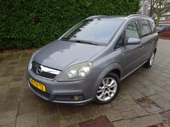 Opel Zafira - 2.2 Cosmo