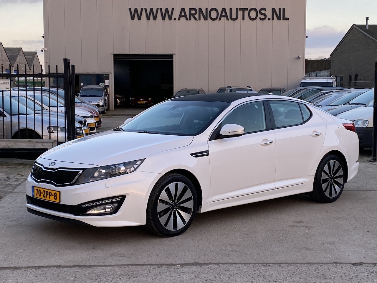 Kia Optima - 1.7 CRDi Super Pack 1.7 CRDi Super Pack, 6-BAK, AIRCO(CLIMA), LEDER INTERIEUR, STOELVERWARMING-/KOELING, CRUIS - AutoWereld.nl