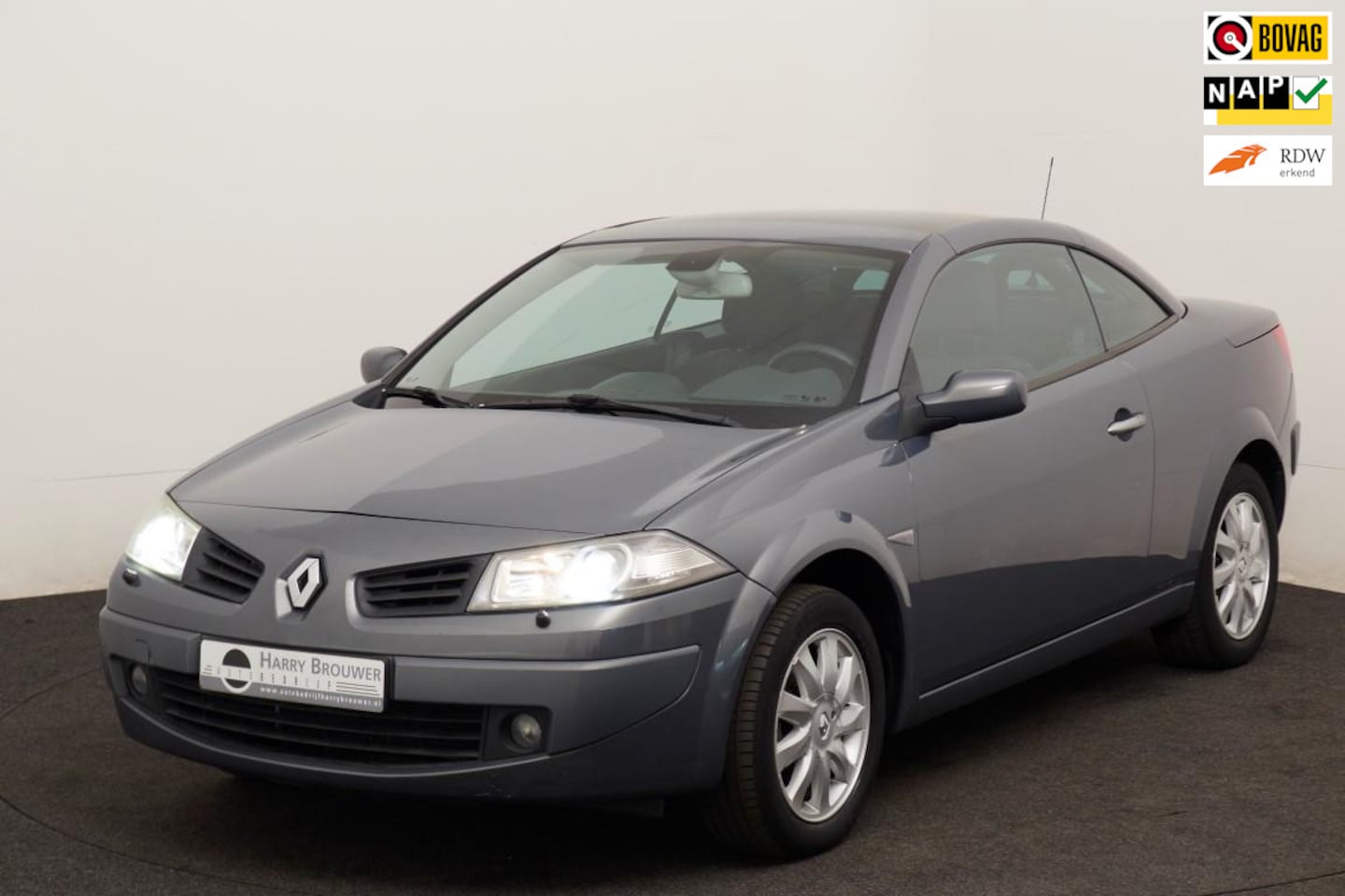 Renault Mégane coupé cabriolet - 1.6-16V Tech 2 e eigenaar, zeer mooie auto. - AutoWereld.nl