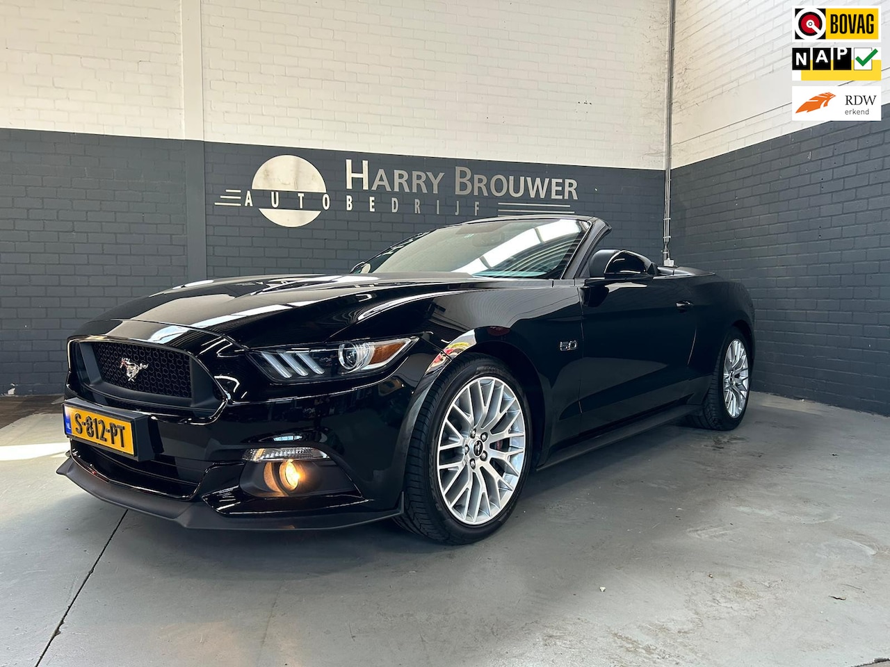 Ford Mustang Convertible - 5.0 GT Automaat, geen USA import, 1e eigenaar - AutoWereld.nl