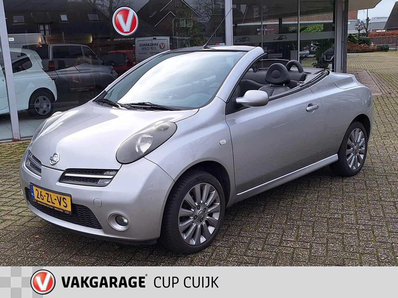 Nissan Micra - 1.6 Tekna Plus Cabrio - Leer - Stoelverwarming - Climatronic - Dealer onderhouden - AutoWereld.nl