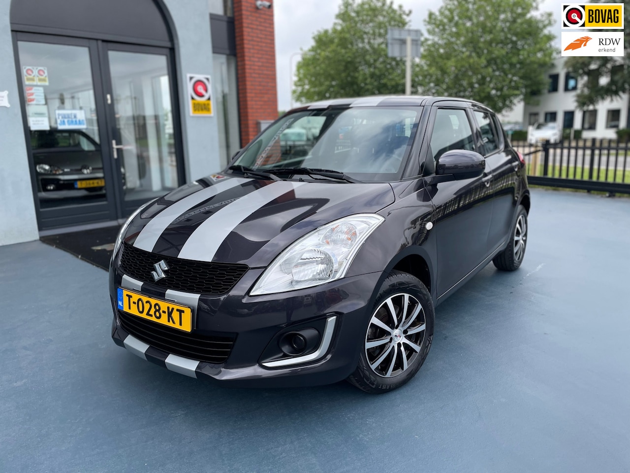 Suzuki Swift - 1.2 Dynamic Allgrip 4x4 AIRCO STOELVERWARMING - AutoWereld.nl