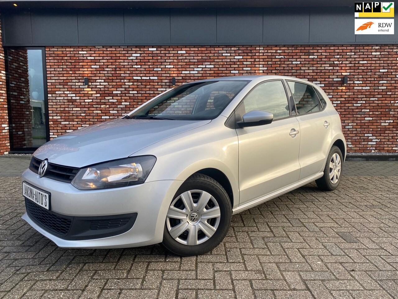 Volkswagen Polo 1.2 Easyline 5drs Airco Electr Pakket 116000km bj 2012