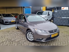 Seat Leon - 1.6 TDI Style*AUTOMAAT*Navigatie*5 Drs*Climaat Controle*CV*Elektrische Ramen*Cruise Contro