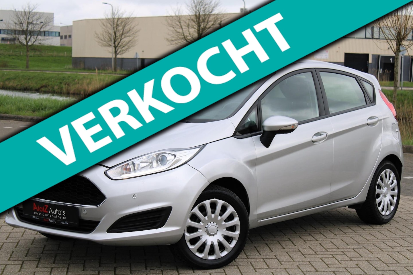 Ford Fiesta - 1.0 Style Ultimate l Airco l PDC l Navi l LMV - AutoWereld.nl