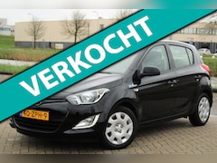 Hyundai i20 - 1.2i Business Edition l Airco l Elek Pak l N.A.P