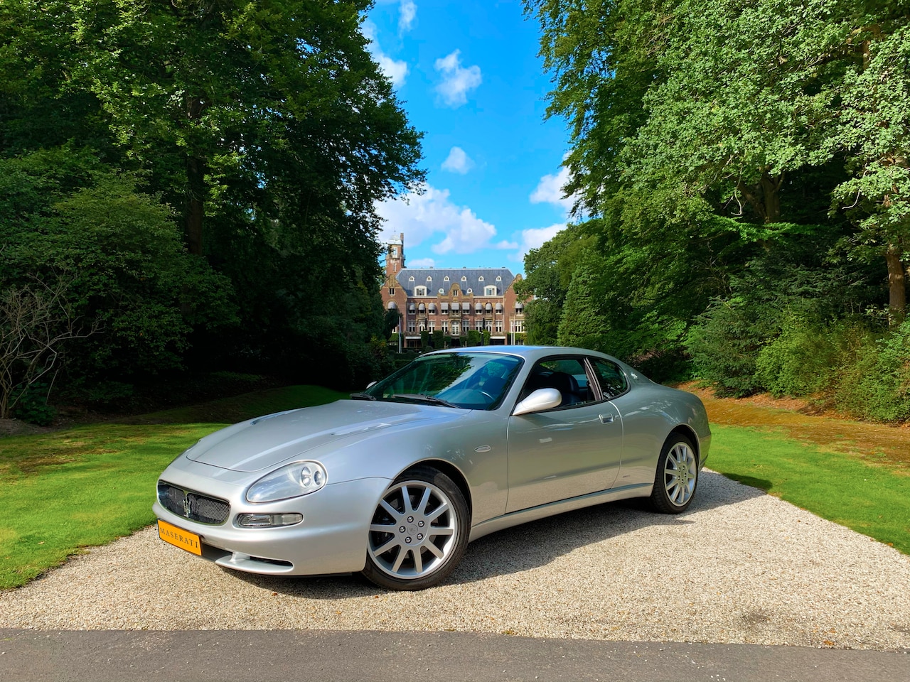 Maserati 3200 GT - 3.2 V8 Biturbo Manual Like new! Blue/grey leather interior - AutoWereld.nl