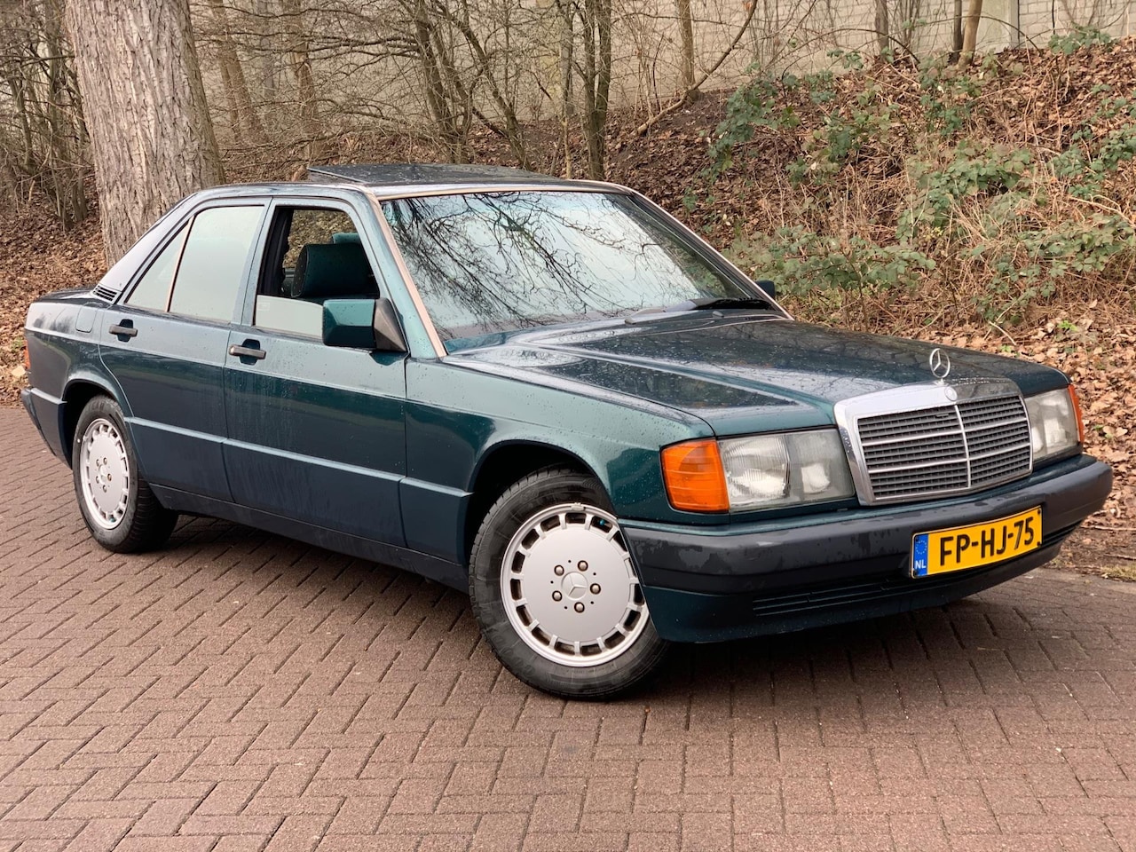 Mercedes-Benz 190-serie - 2.5 D AVANTGARDE VERDE AUTOMAAT 1992 - AutoWereld.nl