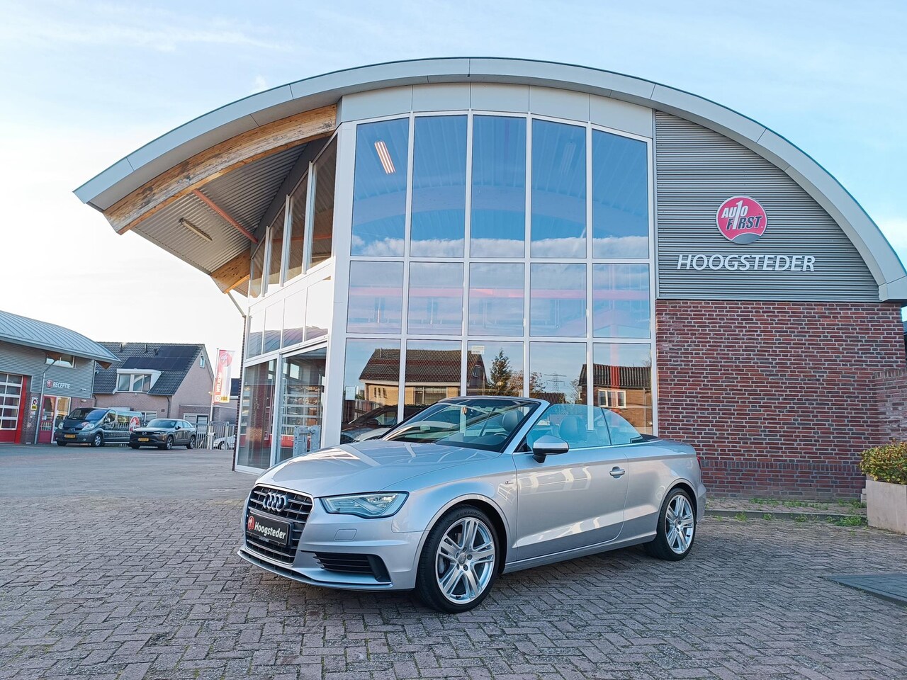 Audi A3 Cabriolet - 1.4 TFSI Ambition Pro Line S nekverwarming - AutoWereld.nl