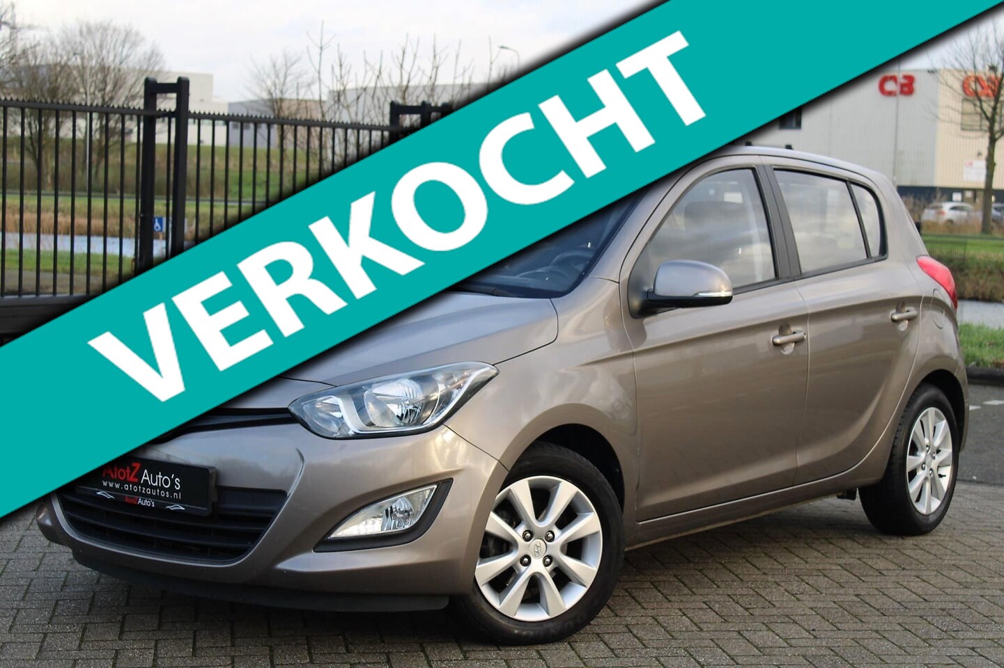 Hyundai i20 - 1.2i i-Motion l Airco l Elek Pak l LMV - AutoWereld.nl