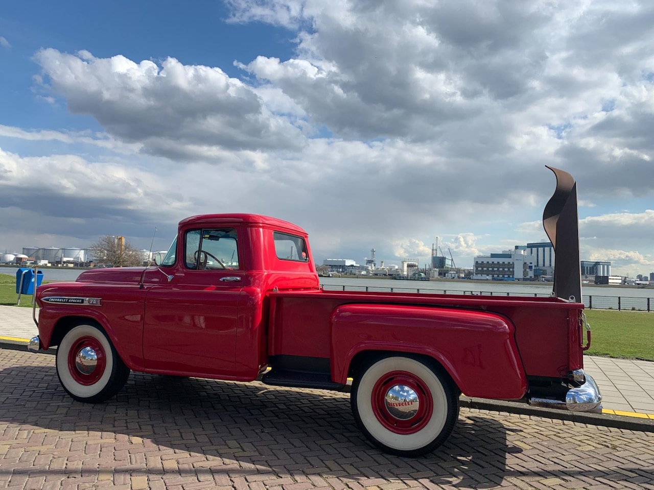 Chevrolet Apache - AutoWereld.nl