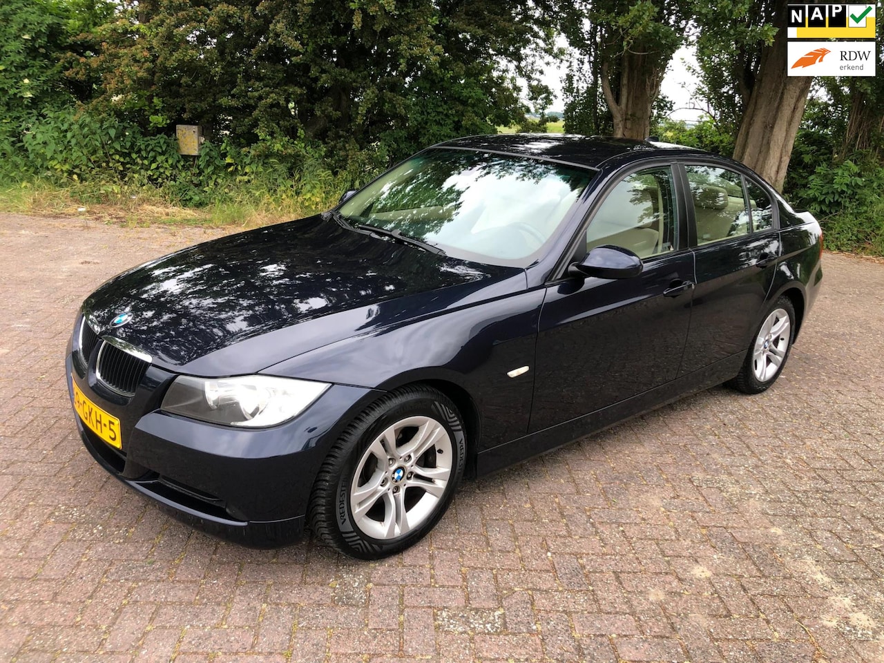 BMW 3-serie - 318i Business Line 318i Business Line - AutoWereld.nl