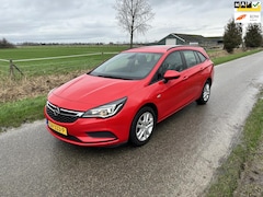 Opel Astra Sports Tourer - 1.0 Online Edition