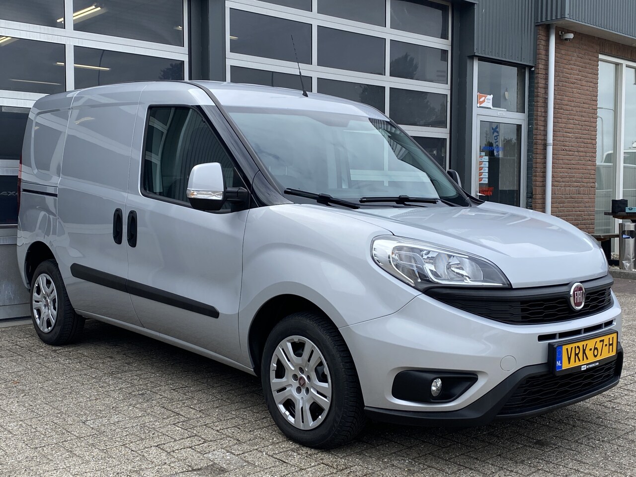 Fiat Doblò Cargo - 1.3 MJ L1H1 SX 20x op voorraad Btw en Bpm vrij Airco Cruise controle Navigatie Tussenschot - AutoWereld.nl