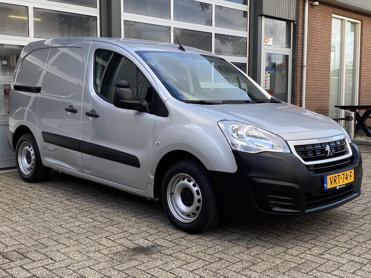 Peugeot Partner - 120 1.6 HDi 10x voorradig Marge Airco Btw / Bpm vij Cruise controle Parkeerhulp achter Nav - AutoWereld.nl