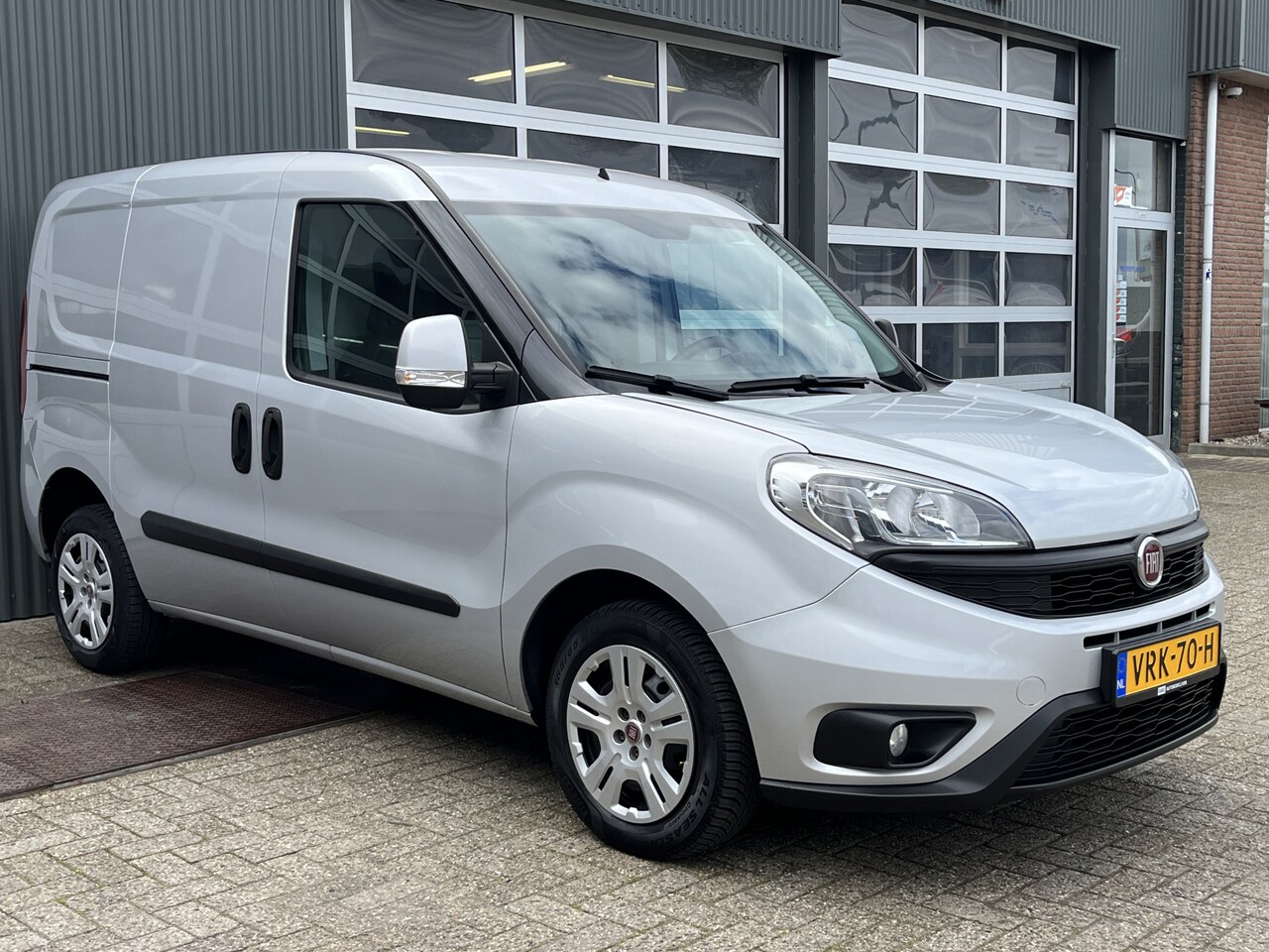 Fiat Doblò Cargo - 1.3 MJ L1H1 SX 20x op voorraad Btw en Bpm vrij Airco Cruise controle Navigatie Tussenschot - AutoWereld.nl