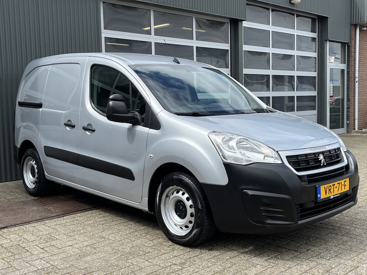 Peugeot Partner - 120 1.6 HDi 10x voorradig Marge Airco Btw / Bpm vij Cruise controle Parkeerhulp achter Nav - AutoWereld.nl