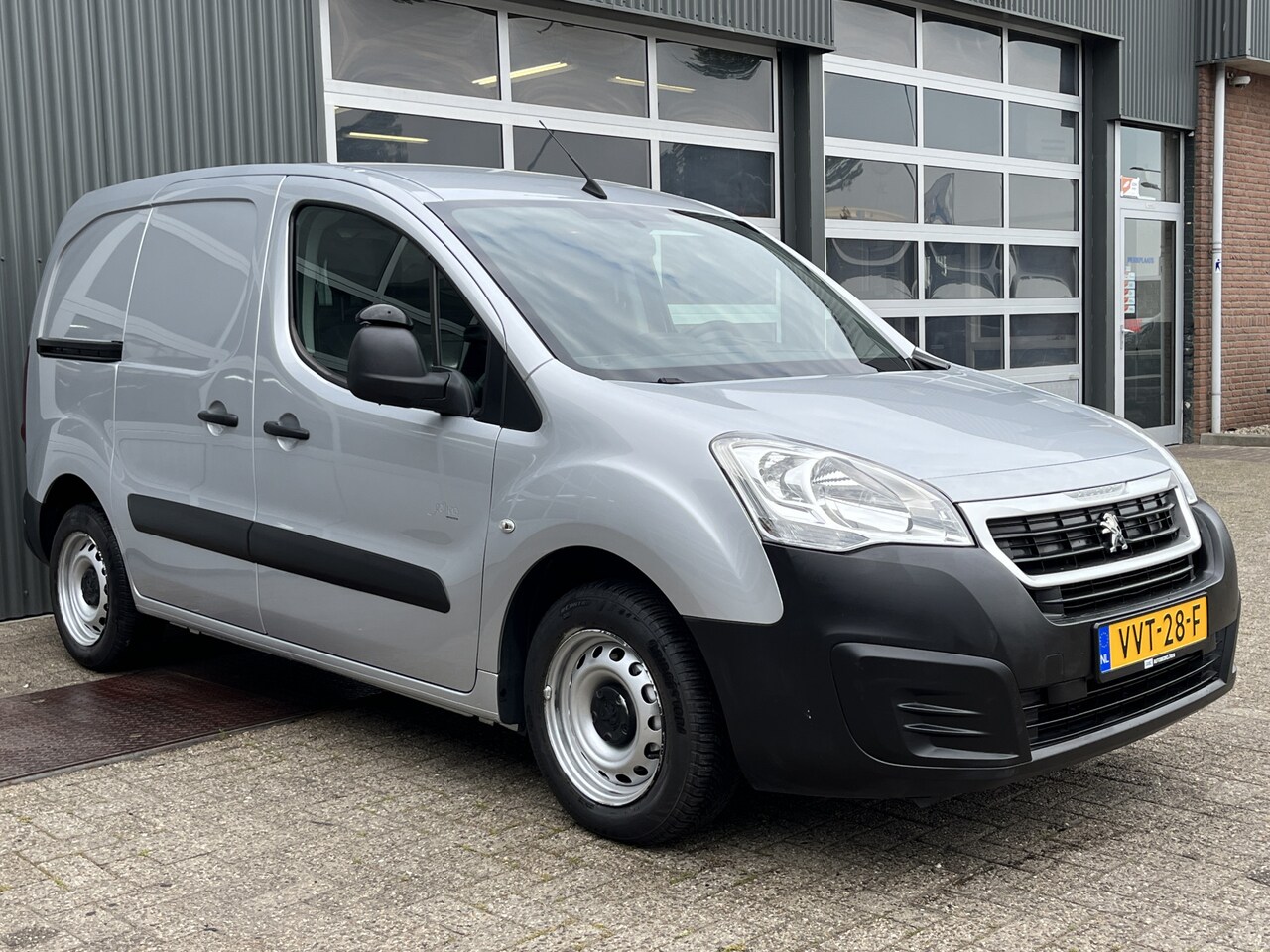 Peugeot Partner - 120 1.6 HDi 20x voorradig Marge Airco Btw / Bpm vij Cruise controle Parkeerhulp achter Nav - AutoWereld.nl