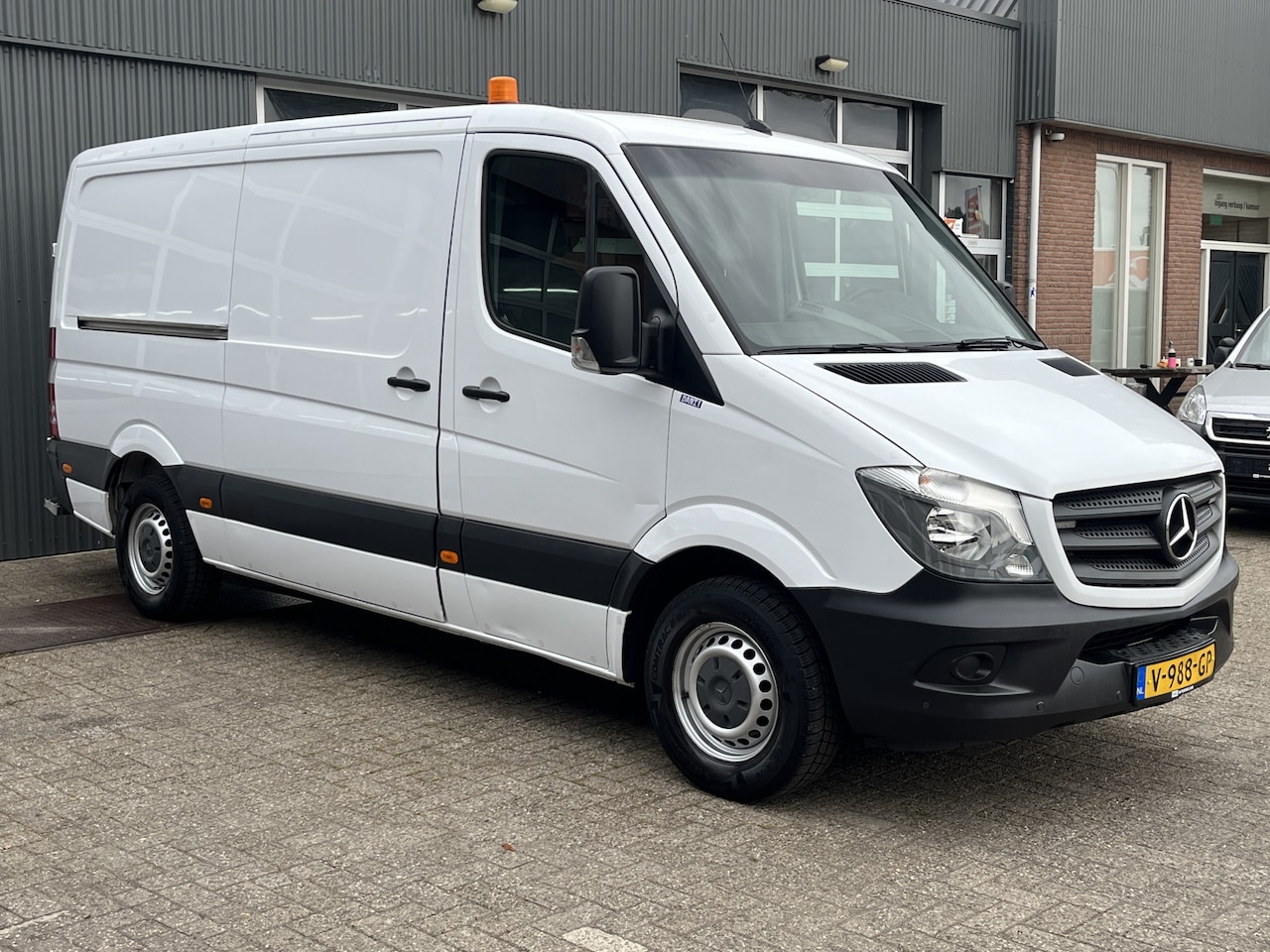 Mercedes-Benz Sprinter - 316 2.2 CDI 366 Airco Cruise Control Euro 6  Kastinrichting Trekhaak 2800kg Stand kachel O - AutoWereld.nl