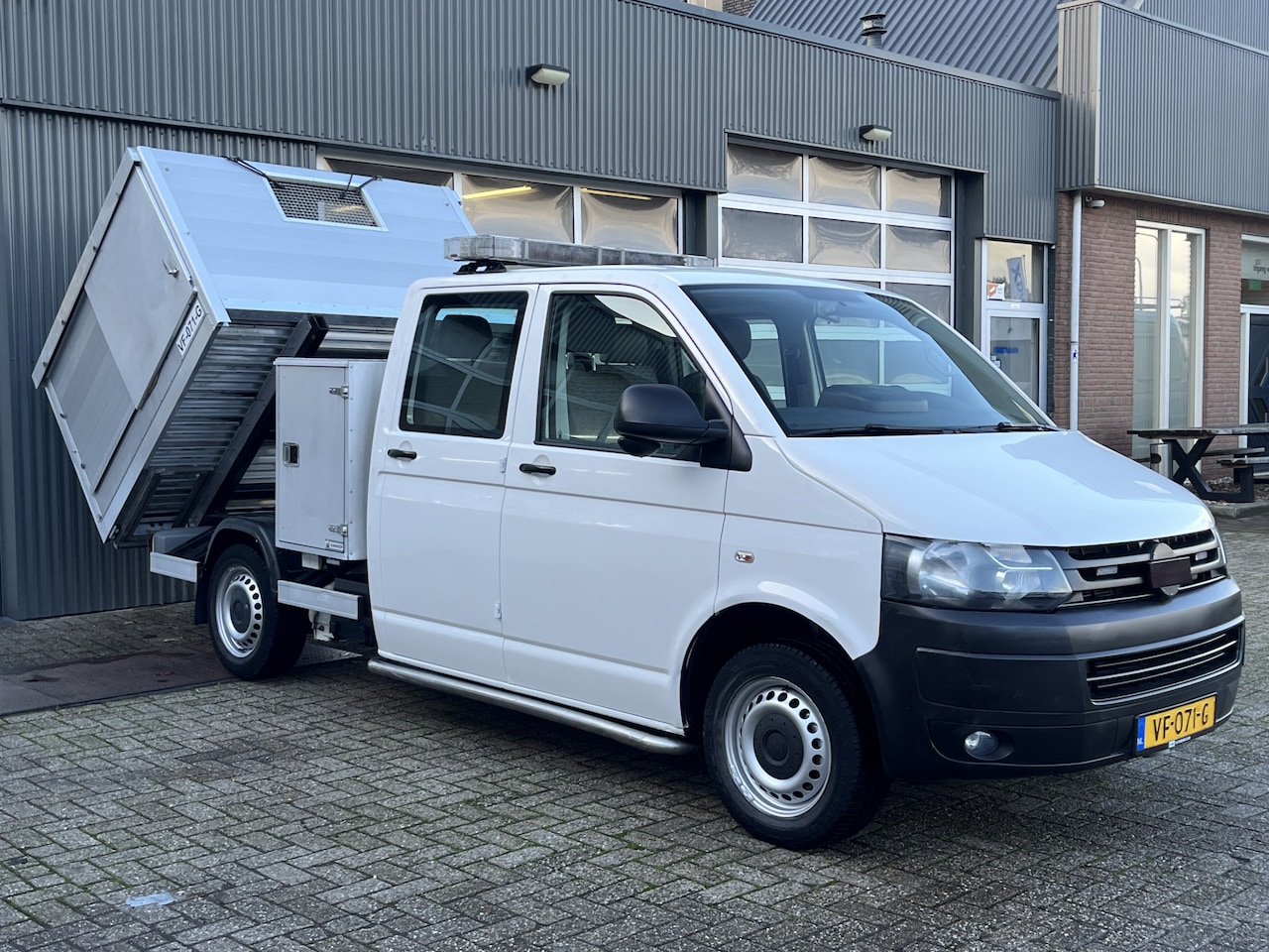 Volkswagen Transporter - 2.0 TDI L2H1 DC Pick up Kipper Dubbele cabine open laadbak Pick-up met Airco trekhaak 2200 - AutoWereld.nl