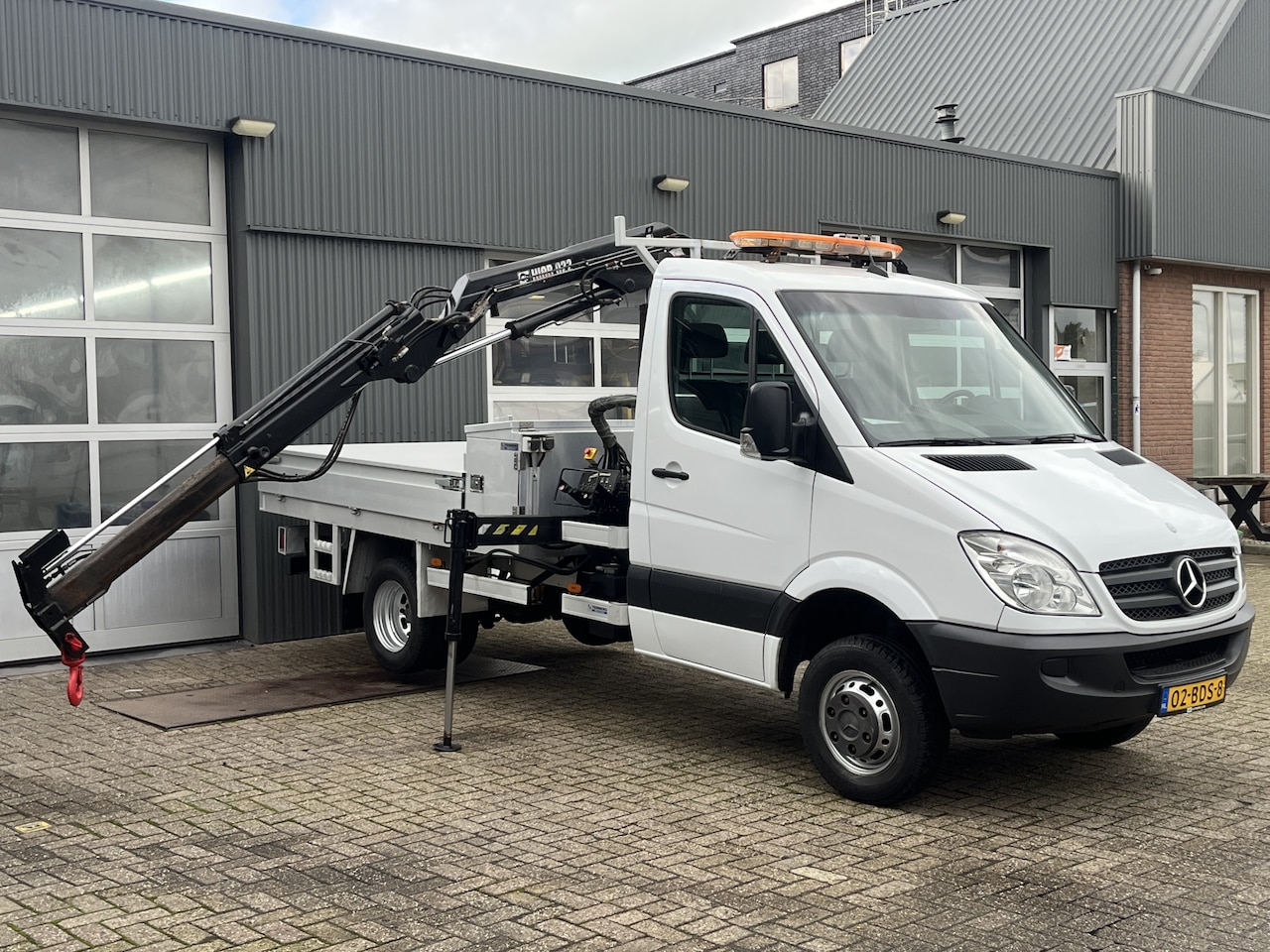 Mercedes-Benz Sprinter - 513cdi 130pk 366cm wielbasis Hiab 022-1 Laadkraan 3 persoons 1e eigenaar ex gemeente Kraan - AutoWereld.nl