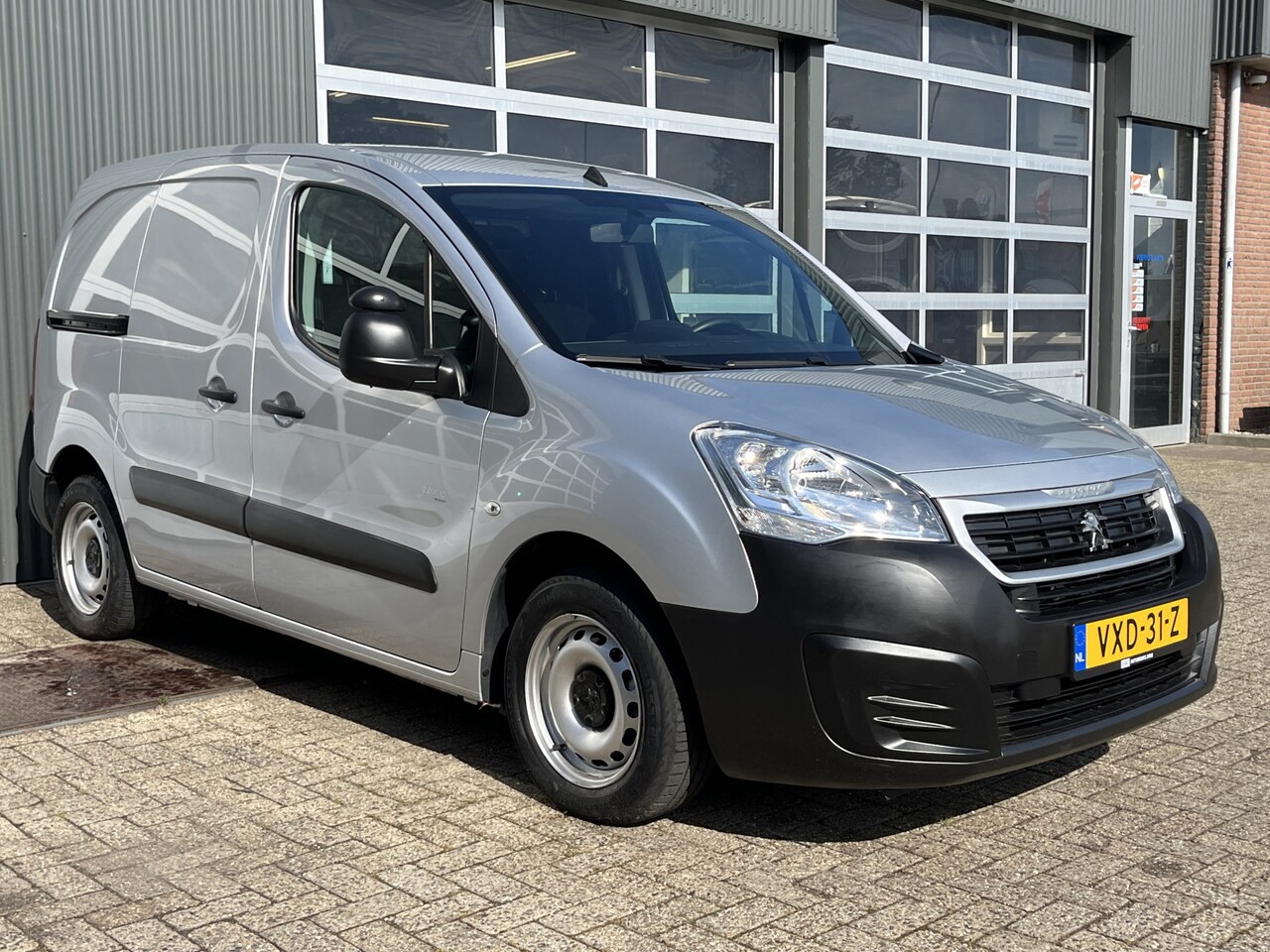 Peugeot Partner - 120 1.6 HDi 10x voorradig Marge Airco Btw / Bpm vij Cruise controle Parkeerhulp achter Nav - AutoWereld.nl