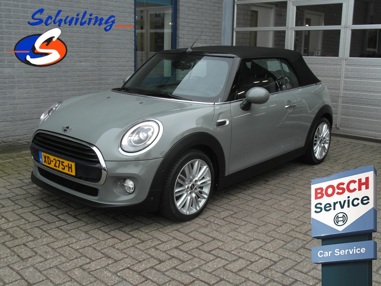 MINI Cabrio - 1.5 Cooper Chili Serious Business Inclusief Afleveringskosten - AutoWereld.nl