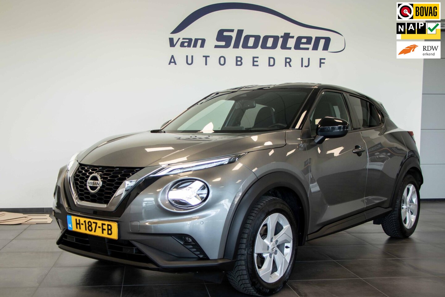 Nissan Juke - 1.0 DIG-T Premiere Edition| Camera | Navi| Cruise | Trekhaak - AutoWereld.nl