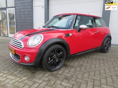 MINI One - 1.6 Holland Street