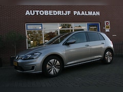 Volkswagen e-Golf - E-Golf | parkeersensoren | virtueel dashboard