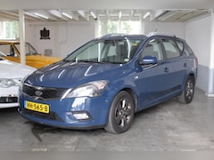 Kia Cee'd Sporty Wagon - 1.4 CVVT Seven