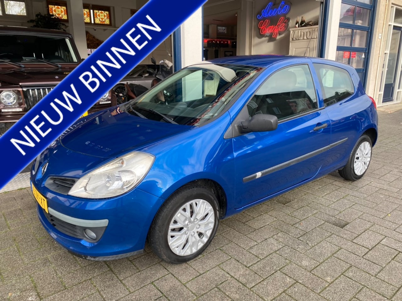 Renault Clio - 1.2-16V Special Line 1.2-16V Special Line - AutoWereld.nl