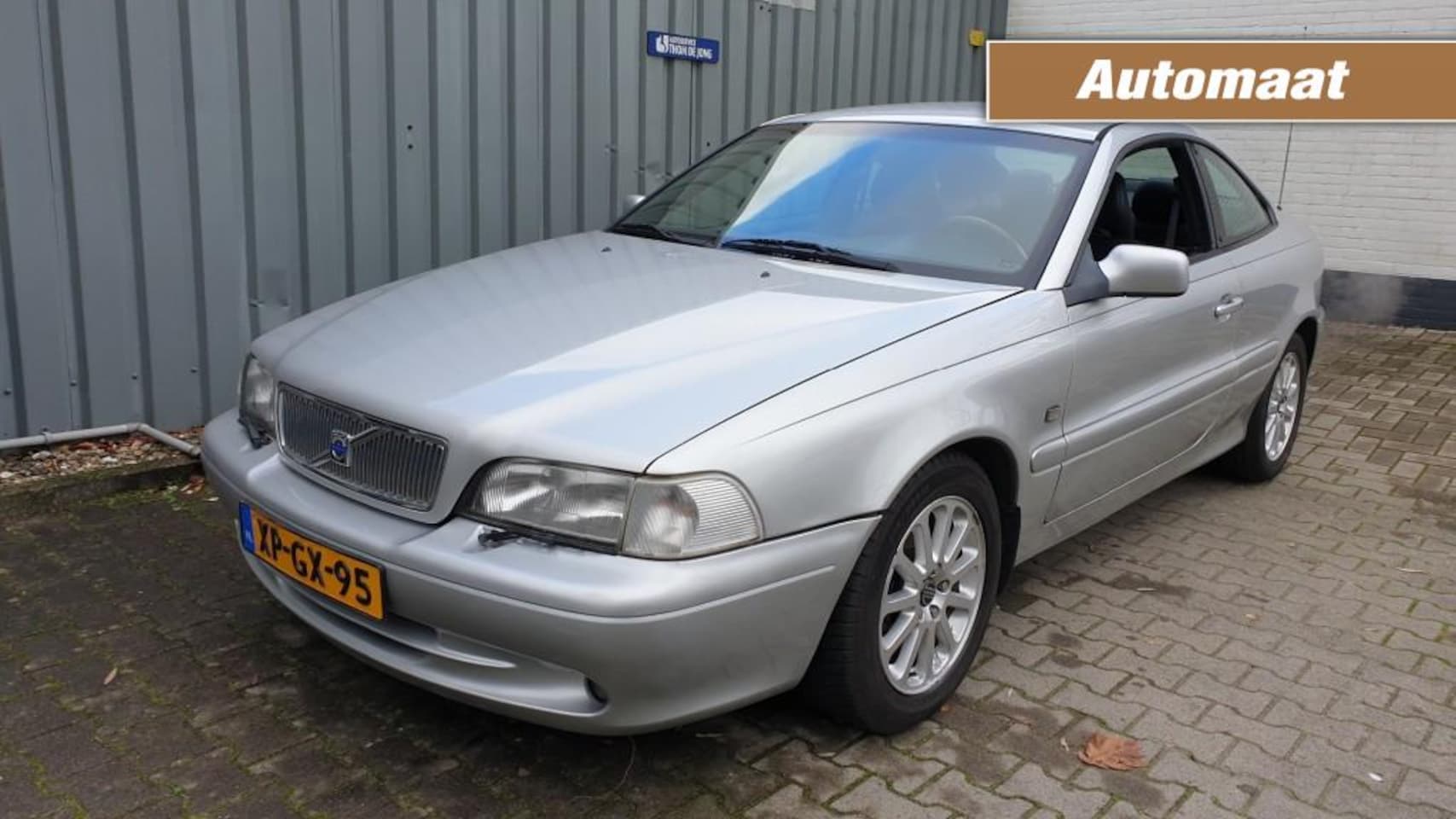 Volvo C70 - 2.4 T 193 pk Automaat  Luxury Line - AutoWereld.nl