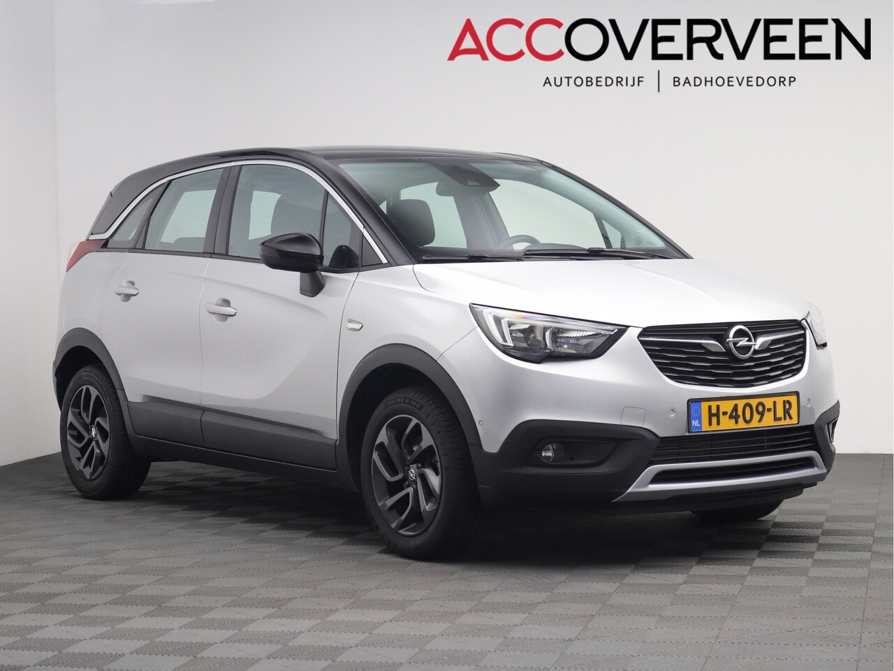 Opel Crossland X - 1.2 Turbo Online Edition | AppleCarplay & Android Auto | Camera | Navi - AutoWereld.nl