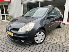 Renault Clio - 1.4-16V Bns Line