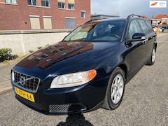 Volvo V70 - 2.5T Momentum AUT /Airco/Cruise/LMV/Elek. Pakket