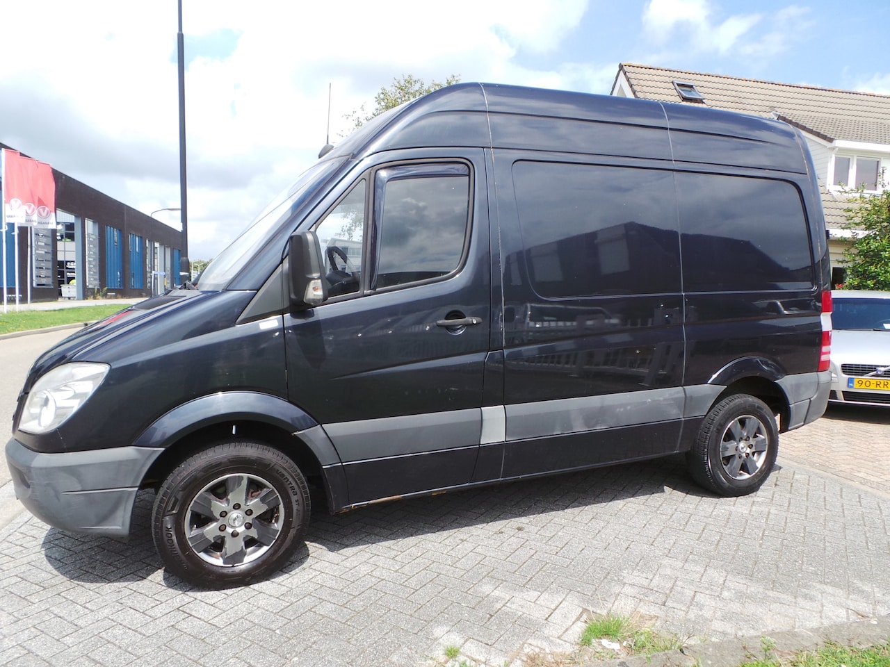 Mercedes-Benz Sprinter - 211 2.2 CDI L1H2 Aut. Airco - AutoWereld.nl