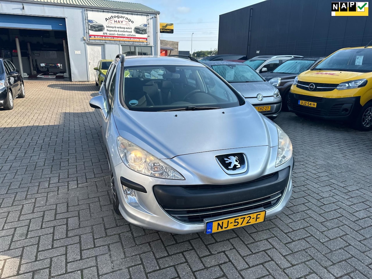 Peugeot 308 SW - 1.6 VTi X-Line|Lekke Koppakking..... - AutoWereld.nl