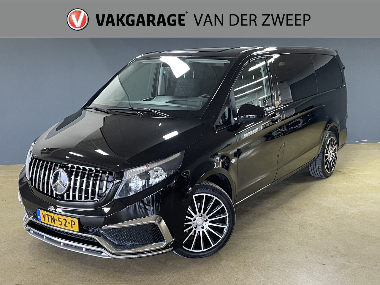 Mercedes-Benz Vito - 114 CDI Lang DC Comfort | AMG Pakket | Navi | Trekhaak - AutoWereld.nl