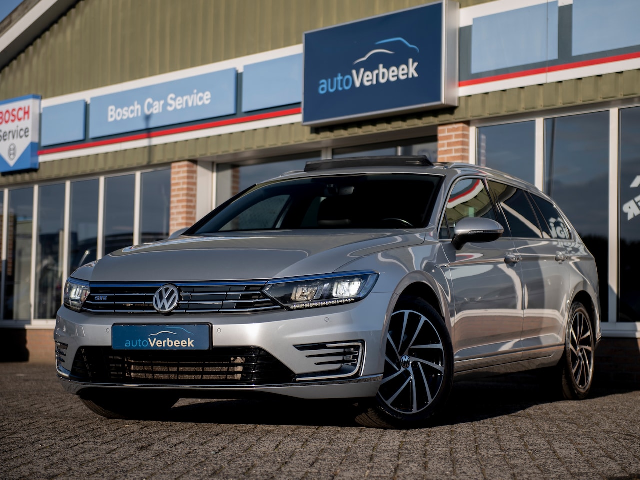 Volkswagen Passat Variant - 1.4 TSI GTE Highline | Pano | Navi | Apple Carplay & Android Auto | Alcantara | ErgoComfor - AutoWereld.nl