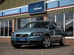 Volvo C30 - 1.8 Kinetic | Climate Control | Lichtmetalen velgen | Parkeersensoren | Cruise Control | T