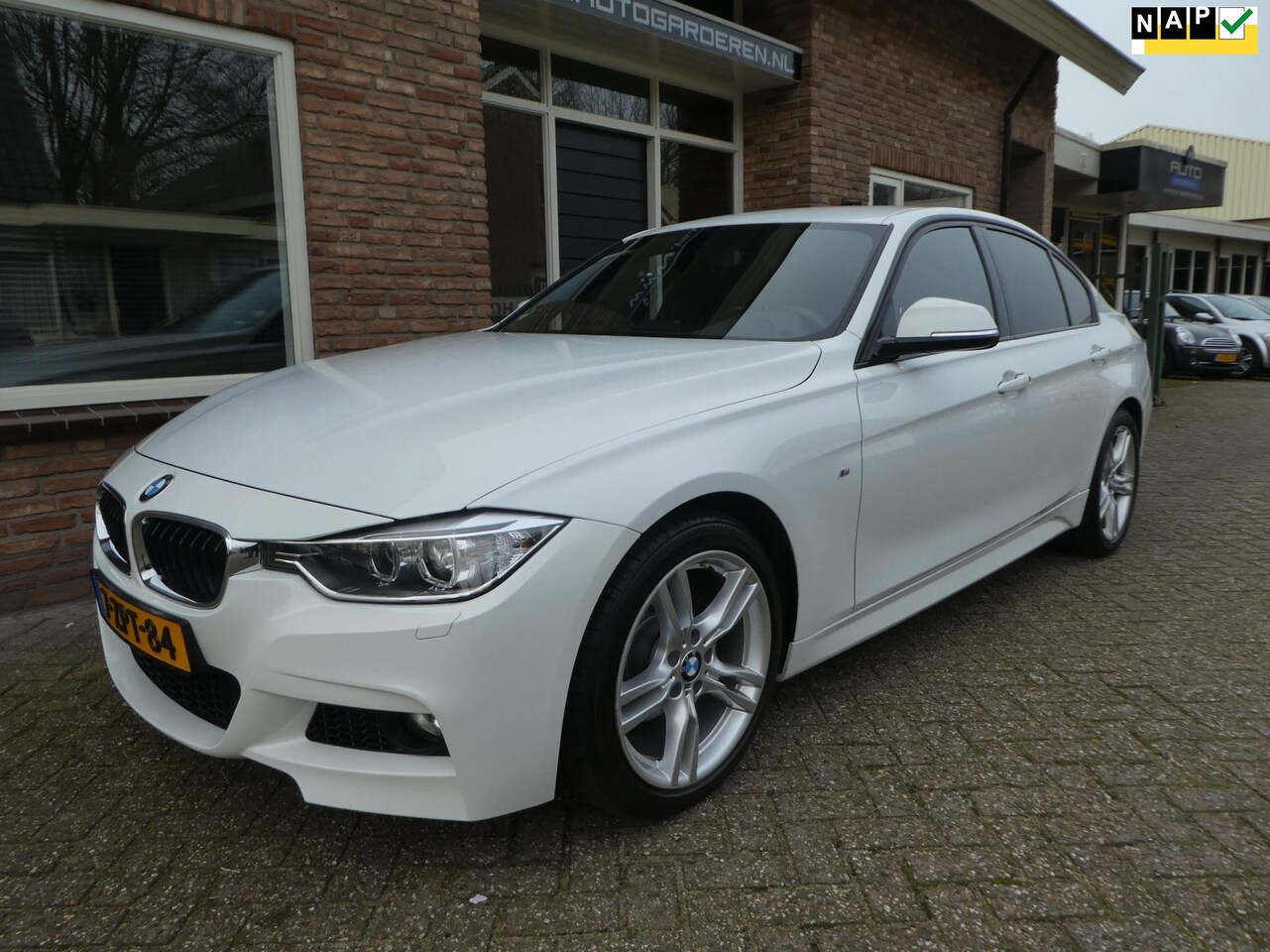 BMW 3-serie - 316i Executive M Pakket / Automaat / Navi / Clima - AutoWereld.nl