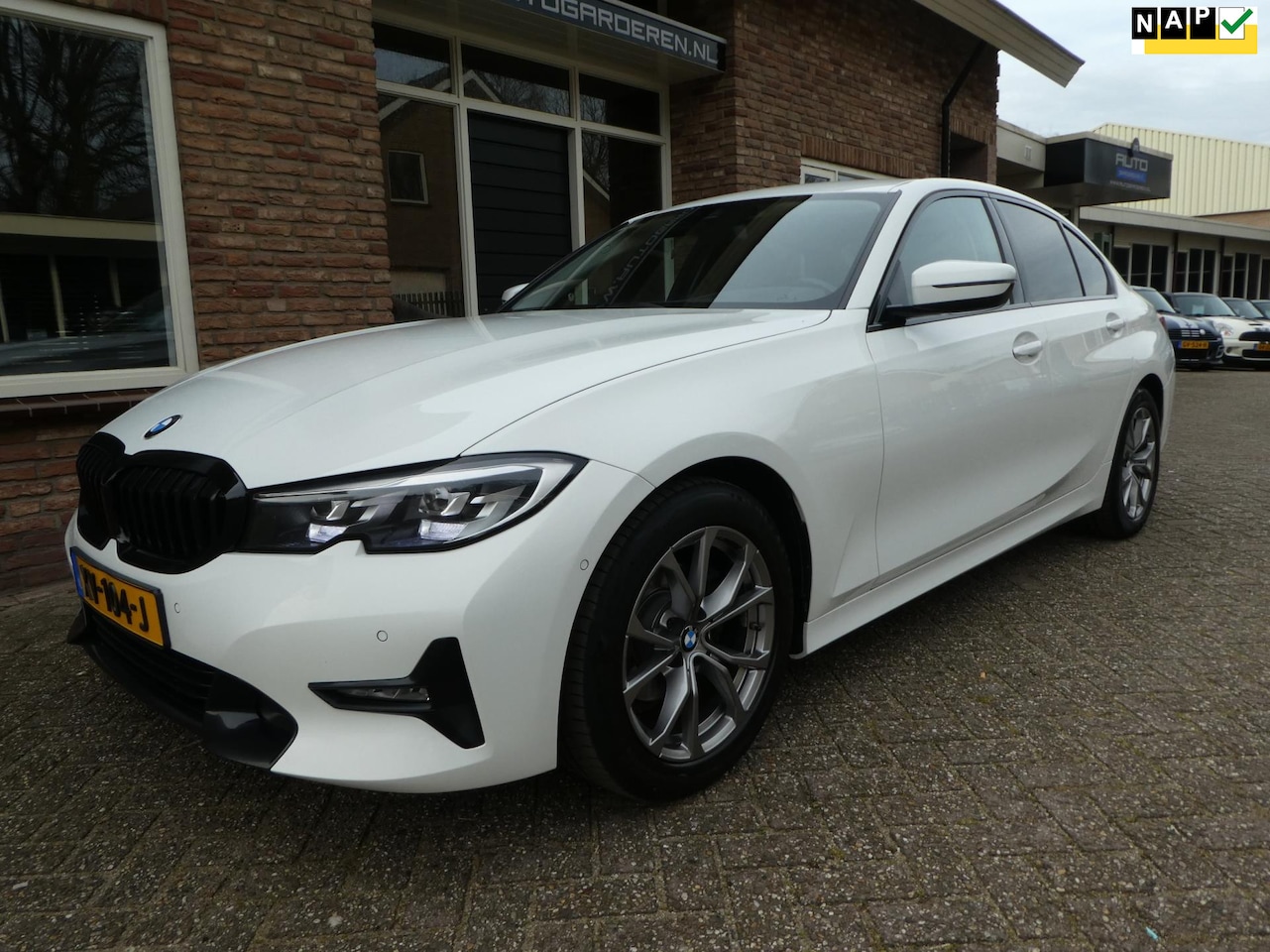 BMW 3-serie - 318d Executive Edition 318d Executive Edition - AutoWereld.nl