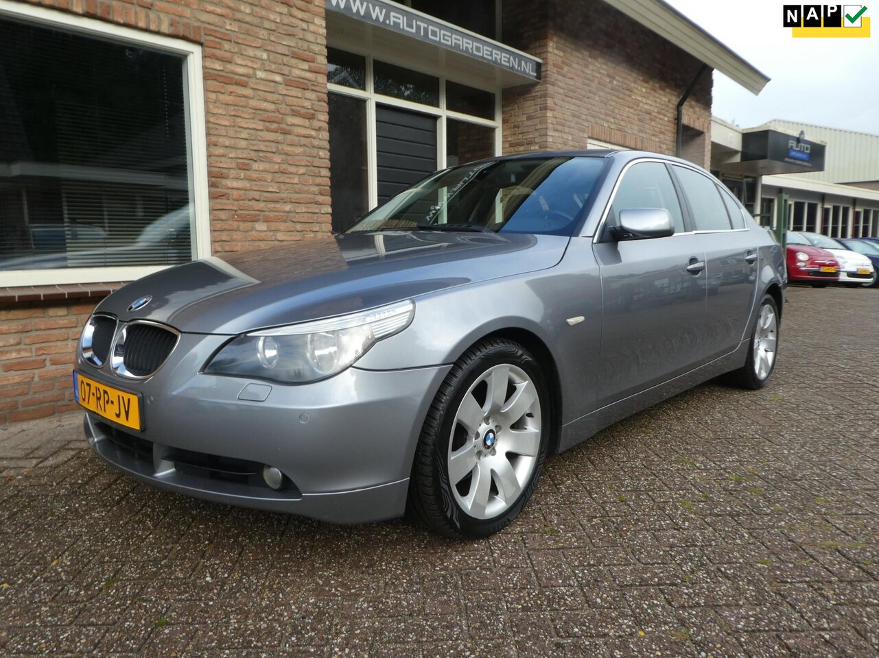 BMW 5-serie - 525i Executive Automaat / Navi - AutoWereld.nl